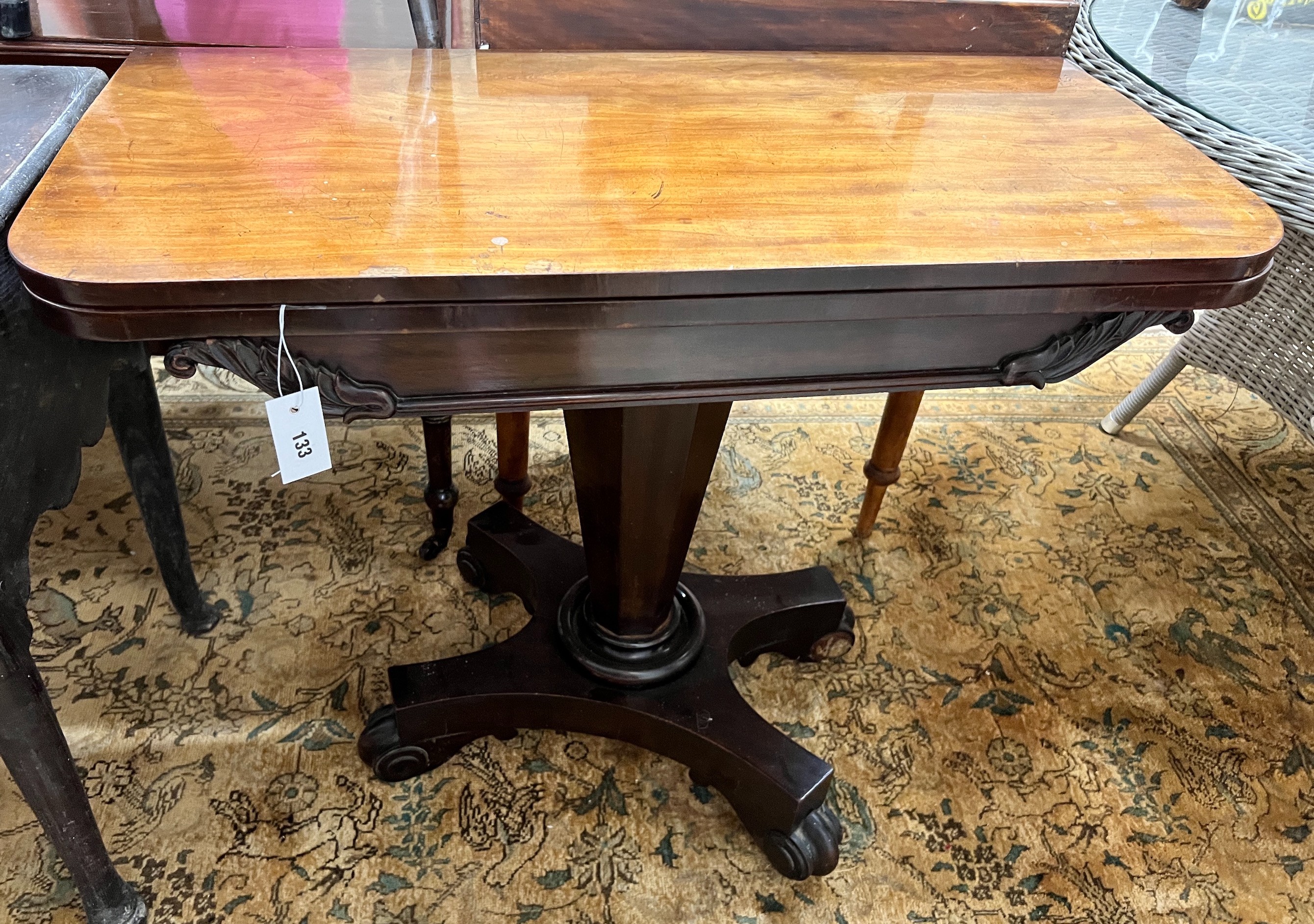 An early Victorian rectangular mahogany folding card table, width 91cm, depth 44cm, height 73cm